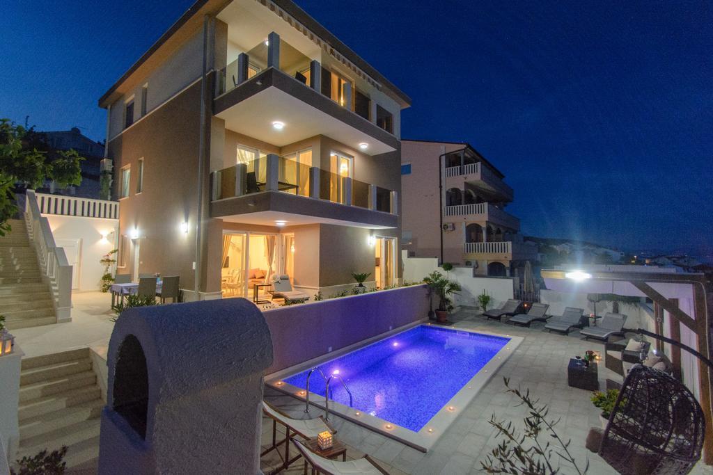 Apartments Villa Atlantis تروغير المظهر الخارجي الصورة