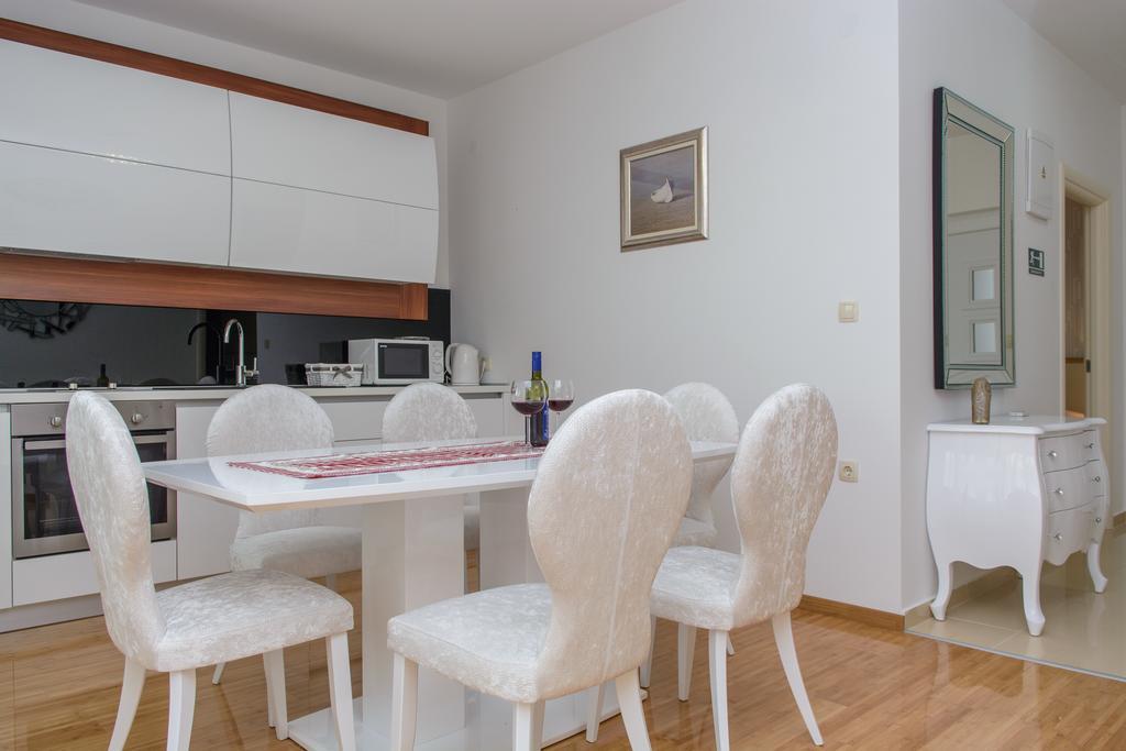 Apartments Villa Atlantis تروغير المظهر الخارجي الصورة