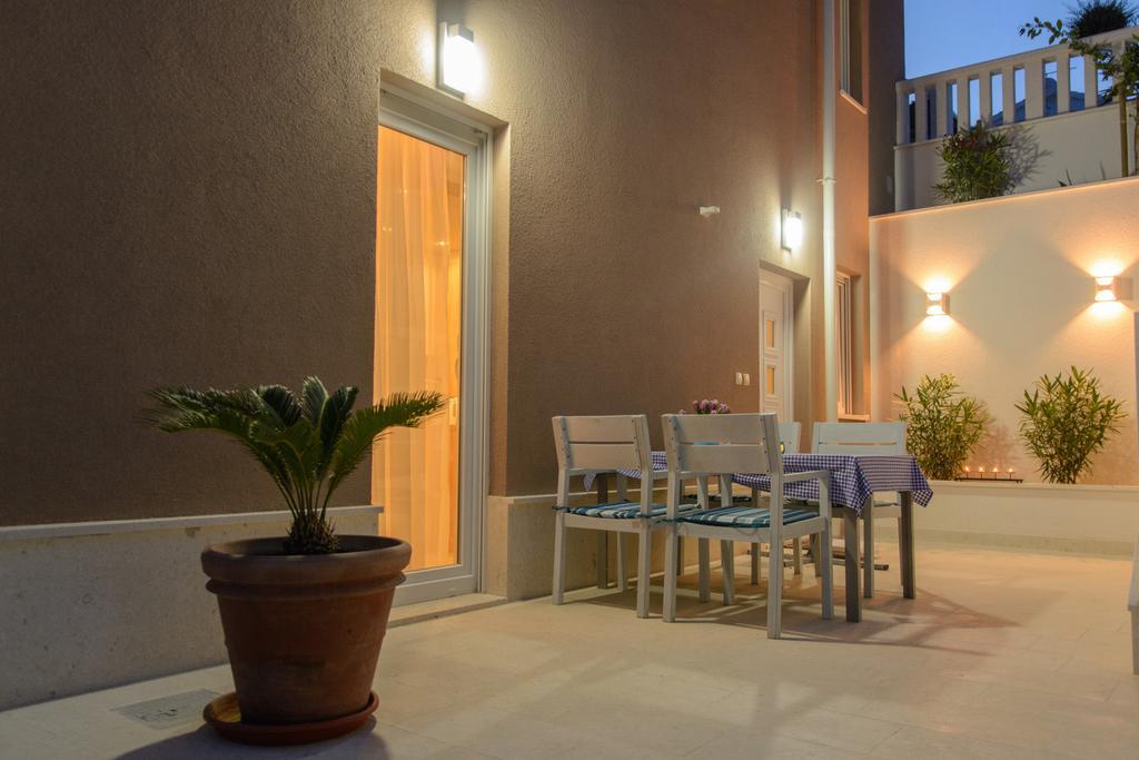 Apartments Villa Atlantis تروغير المظهر الخارجي الصورة